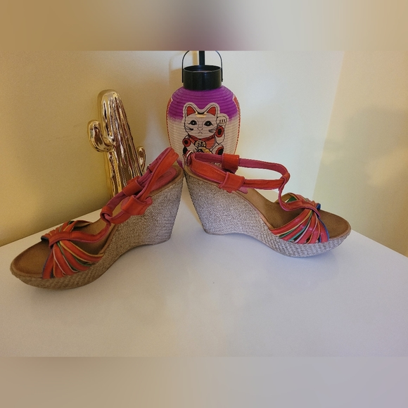 David Tyler Wedge Sandals, GUC, Size 9 - Picture 3 of 7